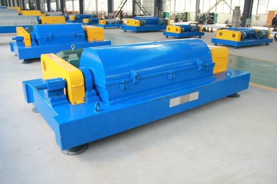 Декантерная центрифуга для разделения нефти и воды 220V 380V 5KW оборудование для обезвоживания